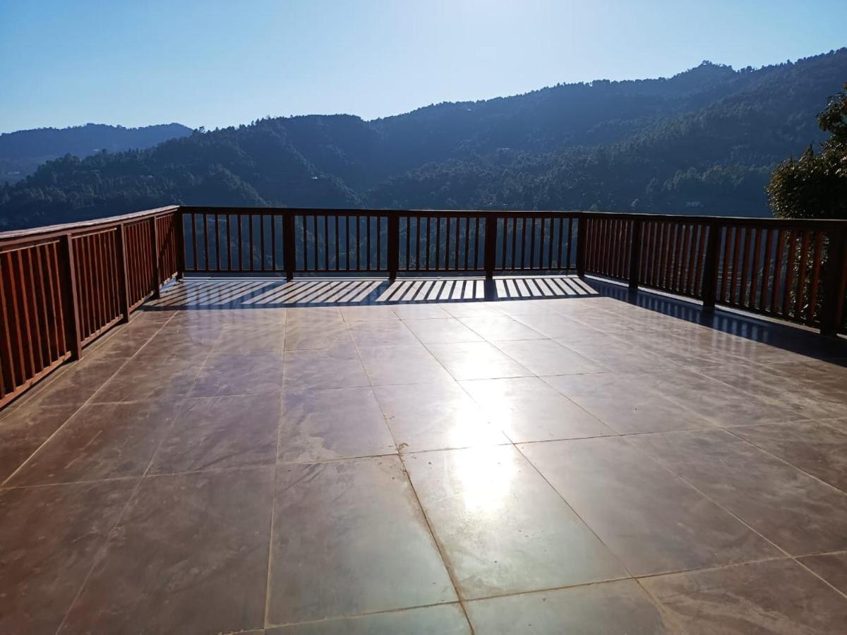 Vanprastha Resorts Dwarahat Exterior foto