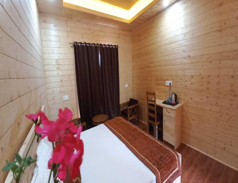 Vanprastha Resorts Dwarahat Exterior foto